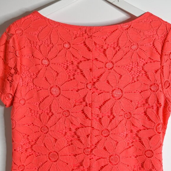 TIANA B. Coral Floral Lace Overlay Short Sleeve Dress - Size Medium - Picture 8 of 13
